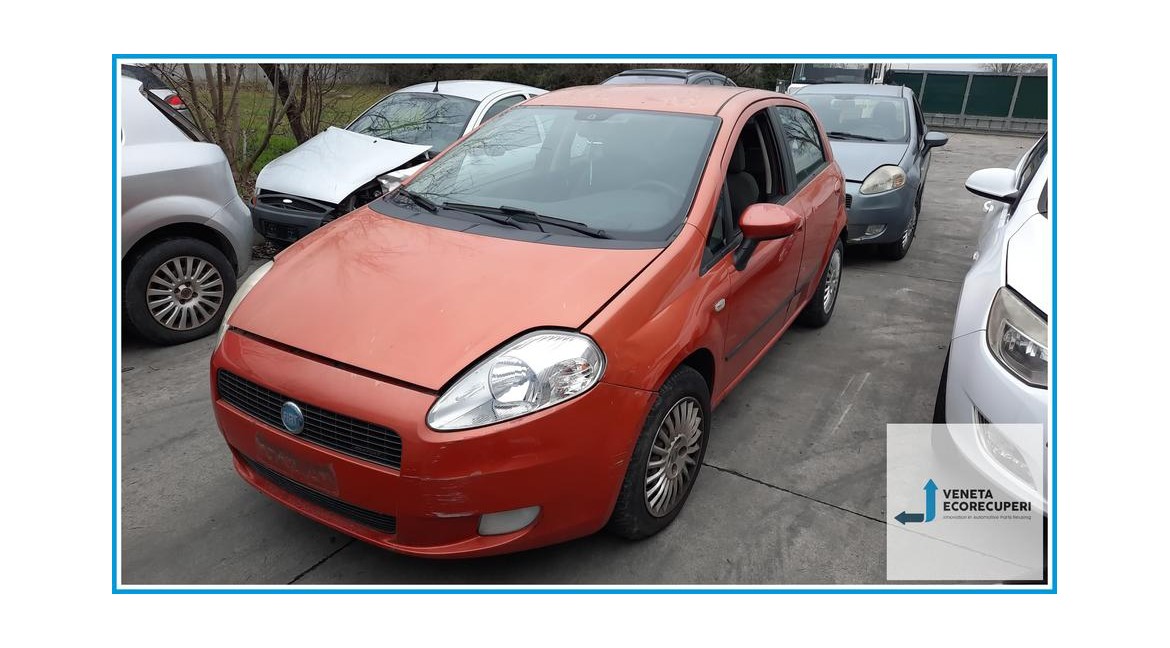 FIAT GRANDE PUNTO 2Y del 2005 parti usate e ricambi - Tipo Motore 199A2000
