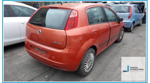 FIAT GRANDE PUNTO 2Y del 2005 parti usate e ricambi - Tipo Motore 199A2000