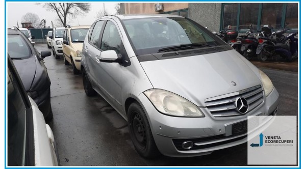 MERCEDES-BENZ Classe A W/C169 del 2009 parti usate e ricambi - Tipo Motore 640940