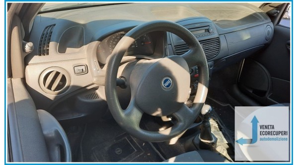 FIAT PUNTO 2U del 2006 parti usate e ricambi