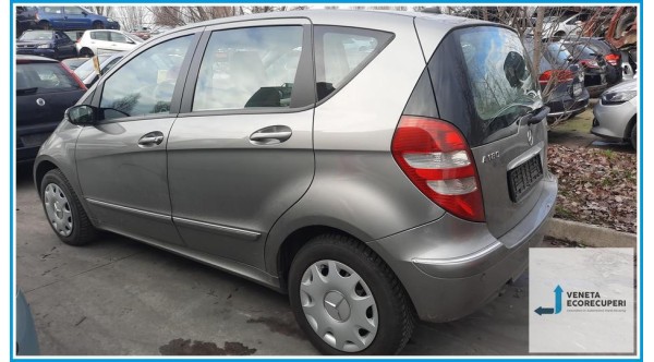 MERCEDES-BENZ Classe A W/C169 del 2005 parti usate e ricambi - Tipo Motore 640940