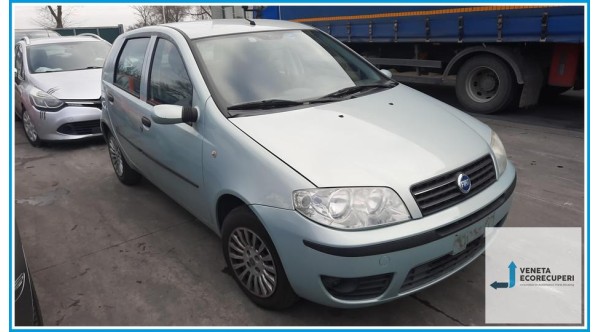 FIAT PUNTO 2U del 2004 parti usate e ricambi - Tipo Motore 188A5000