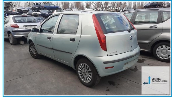 FIAT PUNTO 2U del 2004 parti usate e ricambi - Tipo Motore 188A5000