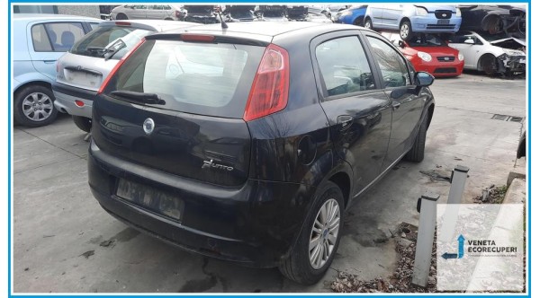 FIAT GRANDE PUNTO 2Y del 2007 parti usate e ricambi - Tipo Motore 199A4000