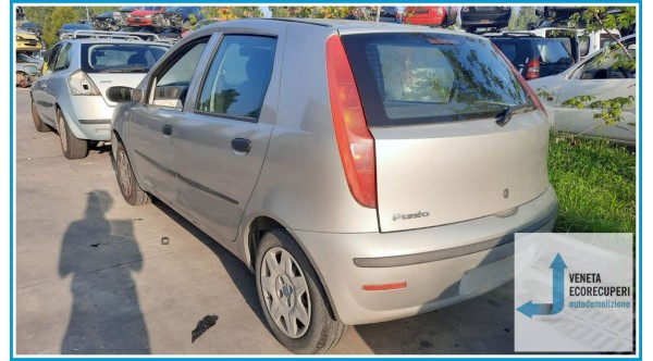 FIAT PUNTO 2U del 2003 parti usate e ricambi