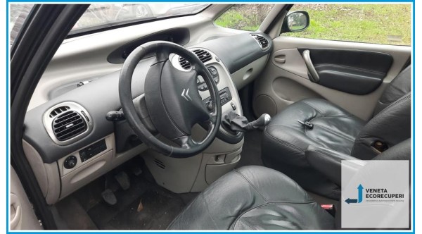 CITROEN XSARA PICASSO  del 2006 parti usate e ricambi - Tipo Motore 9HX