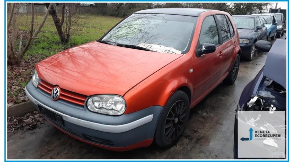 VOLKSWAGEN GOLF 1J del 2000 parti usate e ricambi - Tipo Motore AKL