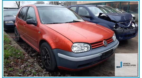 VOLKSWAGEN GOLF 1J del 2000 parti usate e ricambi - Tipo Motore AKL