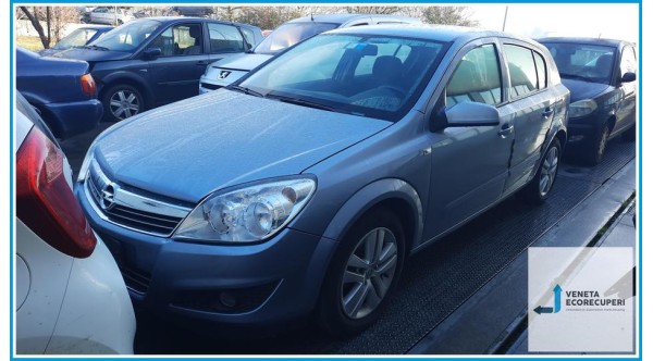 OPEL ASTRA A04 del 2009 parti usate e ricambi - Tipo Motore Z17DTH