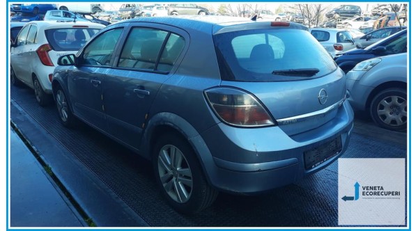 OPEL ASTRA A04 del 2009 parti usate e ricambi - Tipo Motore Z17DTH