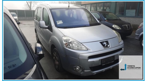 PEUGEOT PARTNER B9 del 2009 parti usate e ricambi - Tipo Motore 9HV