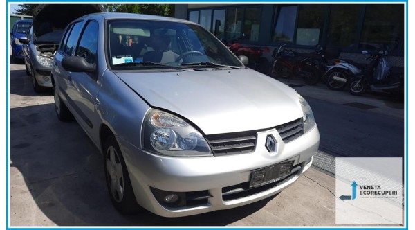 RENAULT CLIO 2a Serie  del 2007 parti usate e ricambi - Tipo Motore D7FH7