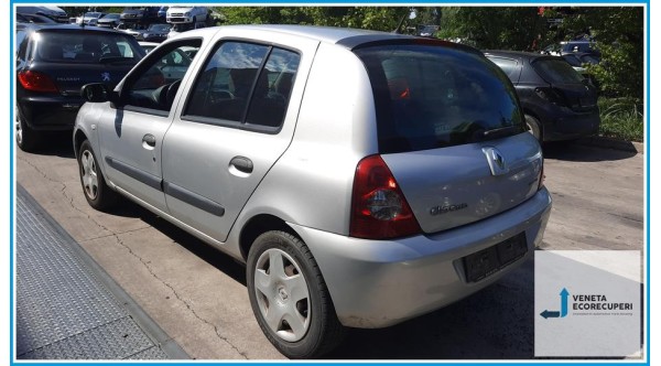 RENAULT CLIO 2a Serie  del 2007 parti usate e ricambi - Tipo Motore D7FH7