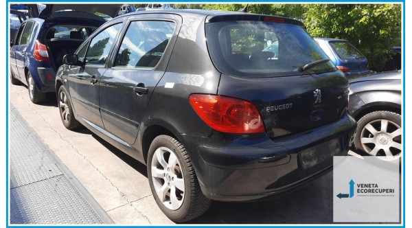 PEUGEOT 307  del 2006 parti usate e ricambi - Tipo Motore NFU
