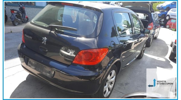 PEUGEOT 307  del 2006 parti usate e ricambi - Tipo Motore NFU