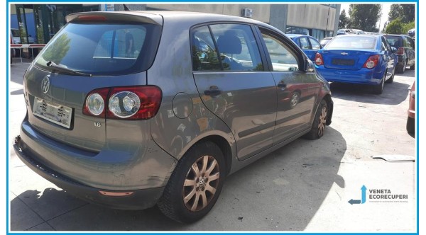 VOLKSWAGEN GOLF PLUS 5M del 2006 parti usate e ricambi - Tipo Motore BSE