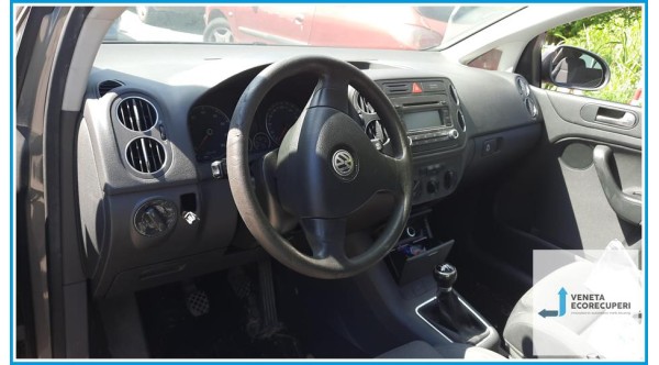 VOLKSWAGEN GOLF PLUS 5M del 2006 parti usate e ricambi - Tipo Motore BSE