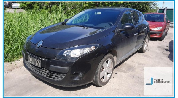RENAULT MEGANE 3a Serie  del 2009 parti usate e ricambi - Tipo Motore K9KJ8