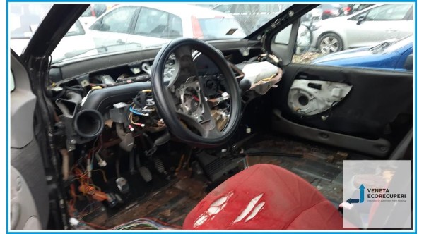 FIAT MULTIPLA 1F del 2000 parti usate e ricambi - Tipo Motore 186A4000