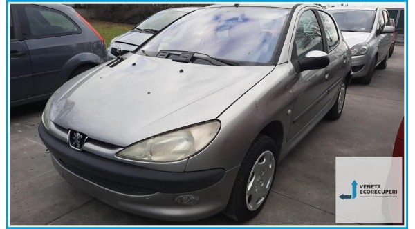 PEUGEOT 206  del 2002 parti usate e ricambi - Tipo Motore HFX