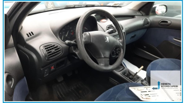 PEUGEOT 206  del 2002 parti usate e ricambi - Tipo Motore HFX