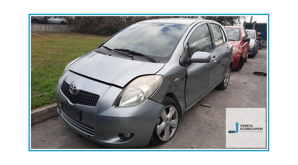 TOYOTA YARIS  del 2006 parti usate e ricambi - Tipo Motore 1KRFE