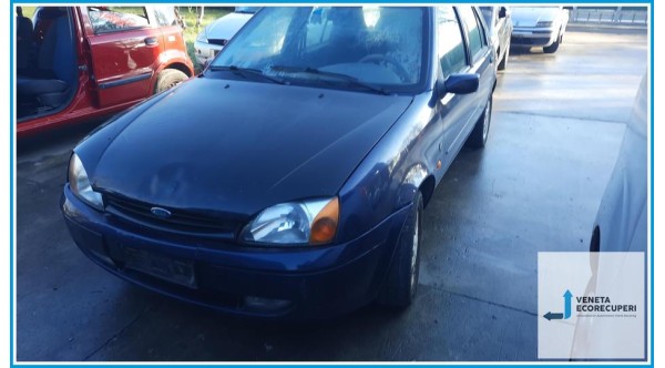 FORD FIESTA DX del 2000 parti usate e ricambi - Tipo Motore DHB