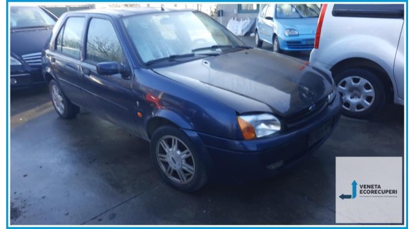 FORD FIESTA DX del 2000 parti usate e ricambi - Tipo Motore DHB