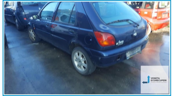 FORD FIESTA DX del 2000 parti usate e ricambi - Tipo Motore DHB