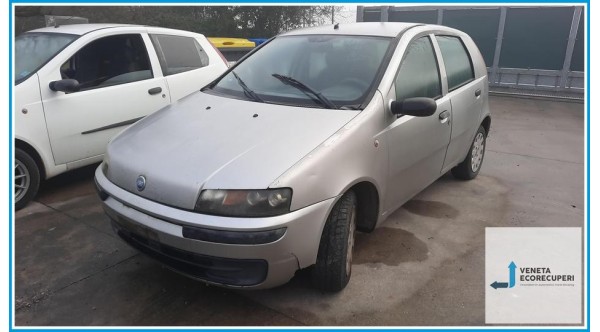 FIAT PUNTO 1N/1P del 2002 parti usate e ricambi - Tipo Motore 188A2000