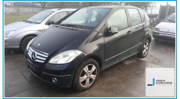 MERCEDES-BENZ Classe A W/C169 del 2009 parti usate e ricambi - Tipo Motore 640940