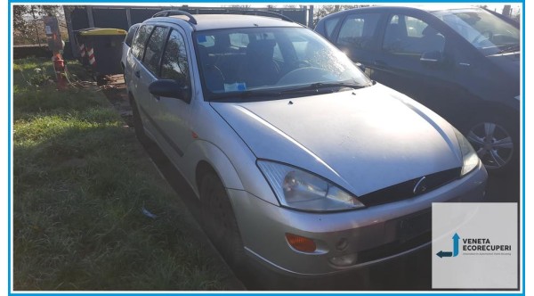 FORD FOCUS CAK del 2001 parti usate e ricambi - Tipo Motore C9DB