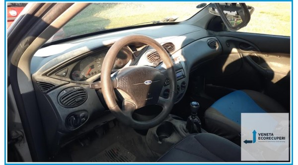 FORD FOCUS CAK del 2001 parti usate e ricambi - Tipo Motore C9DB