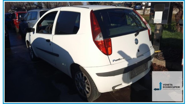 FIAT PUNTO VAN 2U del 2004 parti usate e ricambi - Tipo Motore 188A9000
