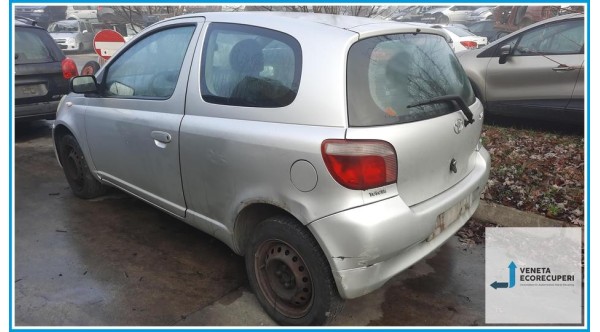 TOYOTA YARIS FRP del 2001 parti usate e ricambi - Tipo Motore 1SZFE