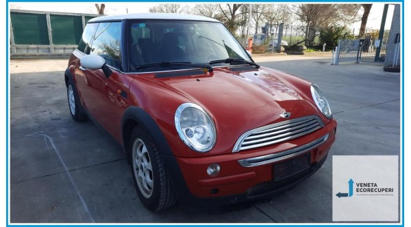 MINI MINI R50/R53 del 2004 parti usate e ricambi - Tipo Motore W10B16A