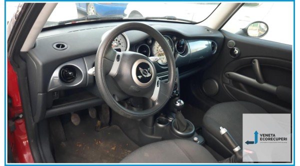 MINI MINI R50/R53 del 2004 parti usate e ricambi - Tipo Motore W10B16A