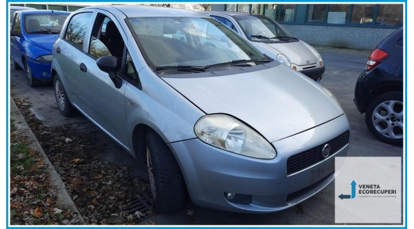 FIAT GRANDE PUNTO 2Y del 2007 parti usate e ricambi - Tipo Motore 199A4000