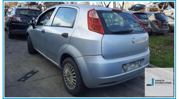 FIAT GRANDE PUNTO 2Y del 2007 parti usate e ricambi - Tipo Motore 199A4000