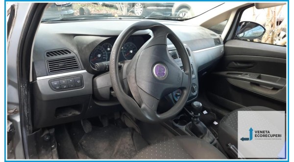 FIAT GRANDE PUNTO 2Y del 2007 parti usate e ricambi - Tipo Motore 199A4000