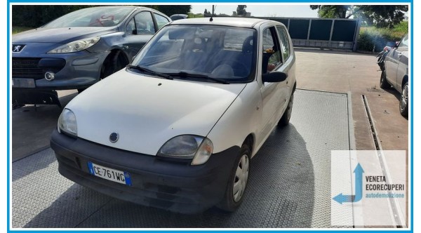 FIAT SEICENTO 1E del 2002 parti usate e ricambi