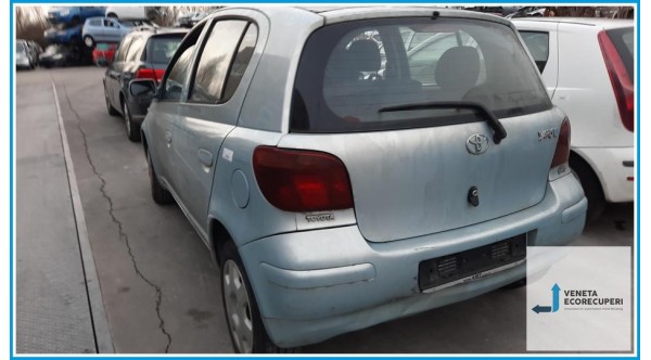 TOYOTA YARIS FRP del 2004 parti usate e ricambi - Tipo Motore 1NDTV