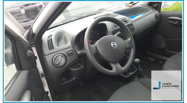 FIAT PUNTO 2U del 2005 parti usate e ricambi - Tipo Motore 188A4000