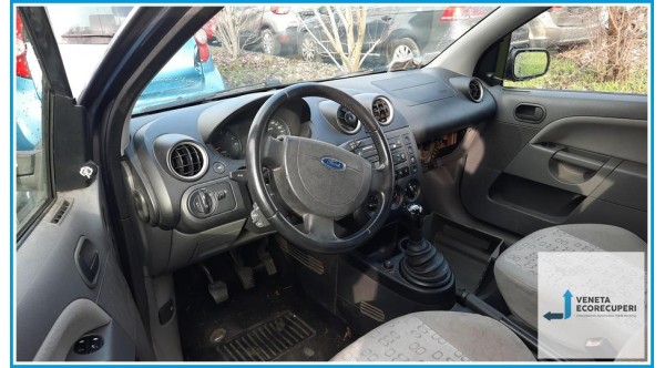 FORD FIESTA CBK del 2003 parti usate e ricambi - Tipo Motore FUJA