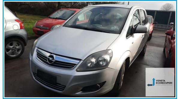 OPEL ZAFIRA A05 del 2011 parti usate e ricambi - Tipo Motore A16XNT
