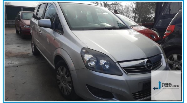 OPEL ZAFIRA A05 del 2011 parti usate e ricambi - Tipo Motore A16XNT