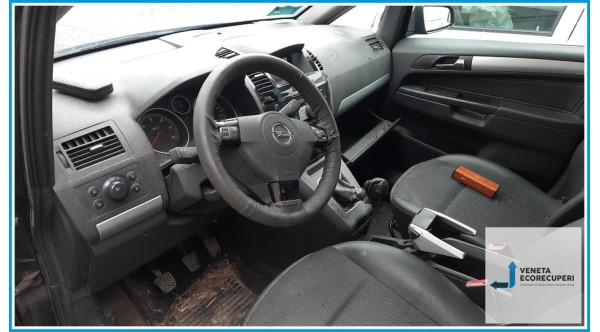 OPEL ZAFIRA A05 del 2008 parti usate e ricambi - Tipo Motore Z19DTH