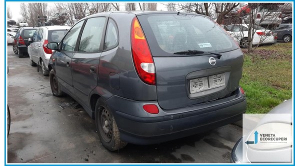 NISSAN ALMERA TINO  del 2003 parti usate e ricambi - Tipo Motore YD22