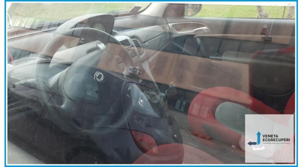 LANCIA YPSILON TE del 2004 parti usate e ricambi - Tipo Motore 188A4000