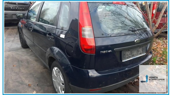 FORD FIESTA CBK del 2004 parti usate e ricambi - Tipo Motore FUJA